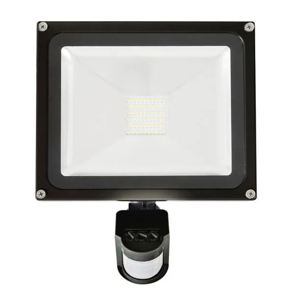 Avenger II Flood Light 20w w/ Sensor