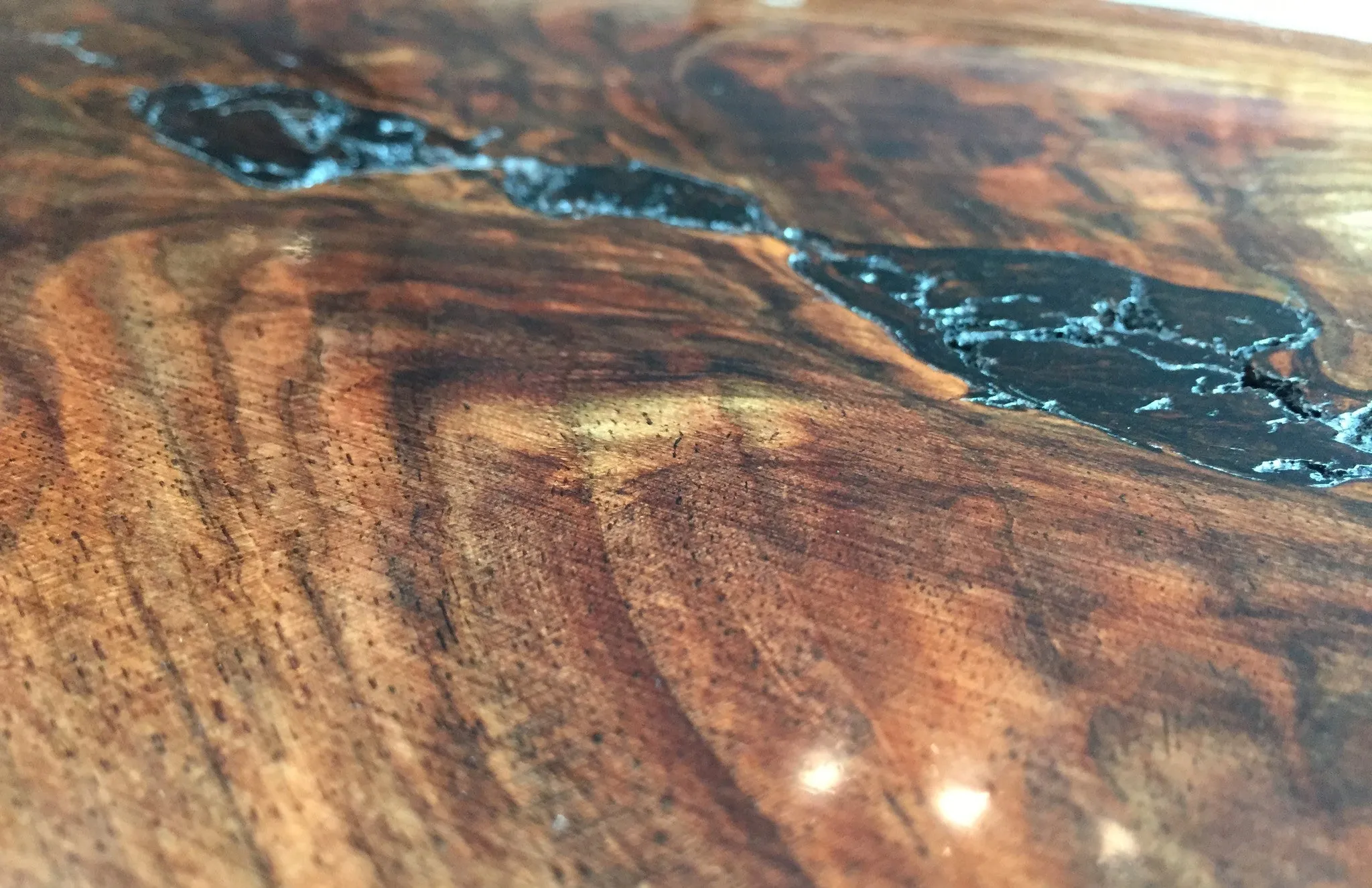 Live Edge TV console - King of hearts
