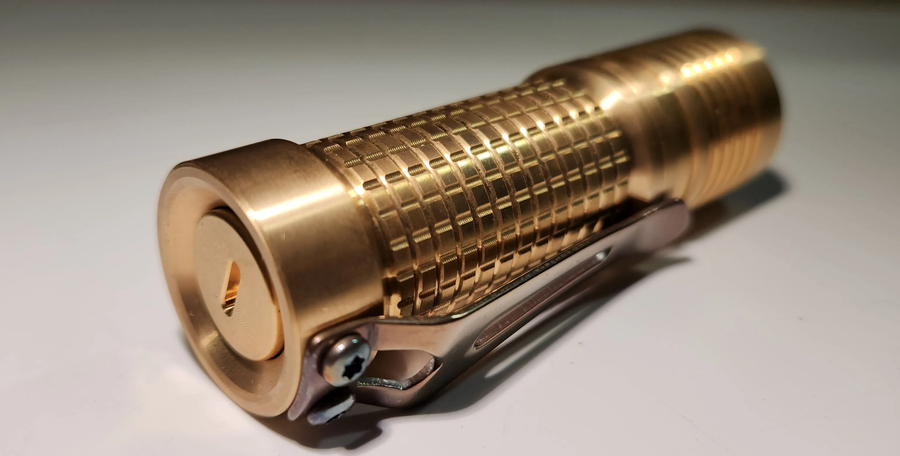 Maeerxu XT3 Brass 18350 3000LM EDC Flashlight