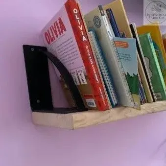 The Brie Bookshelf Bracket