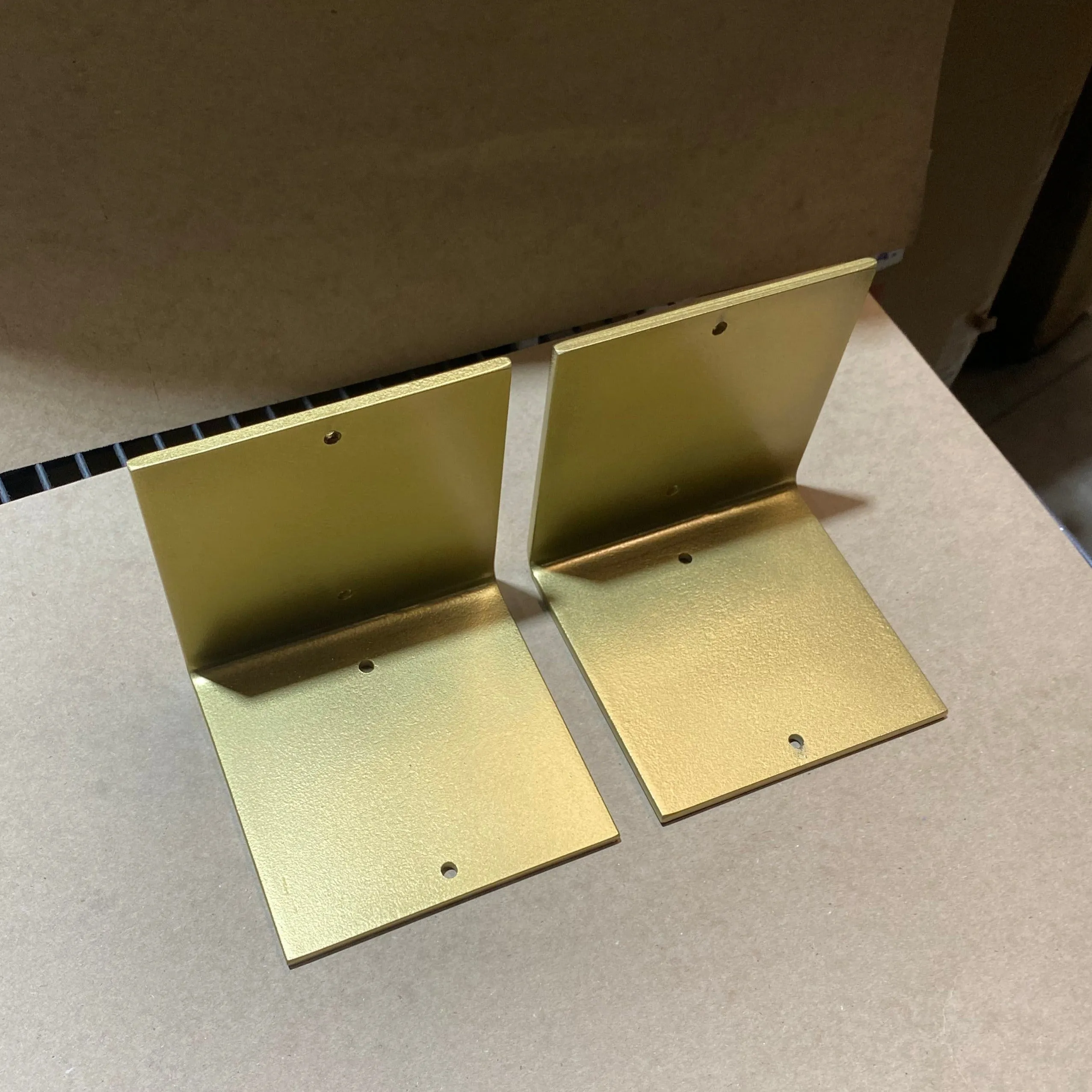 The Elbridge 6 Inch Shelf Bracket