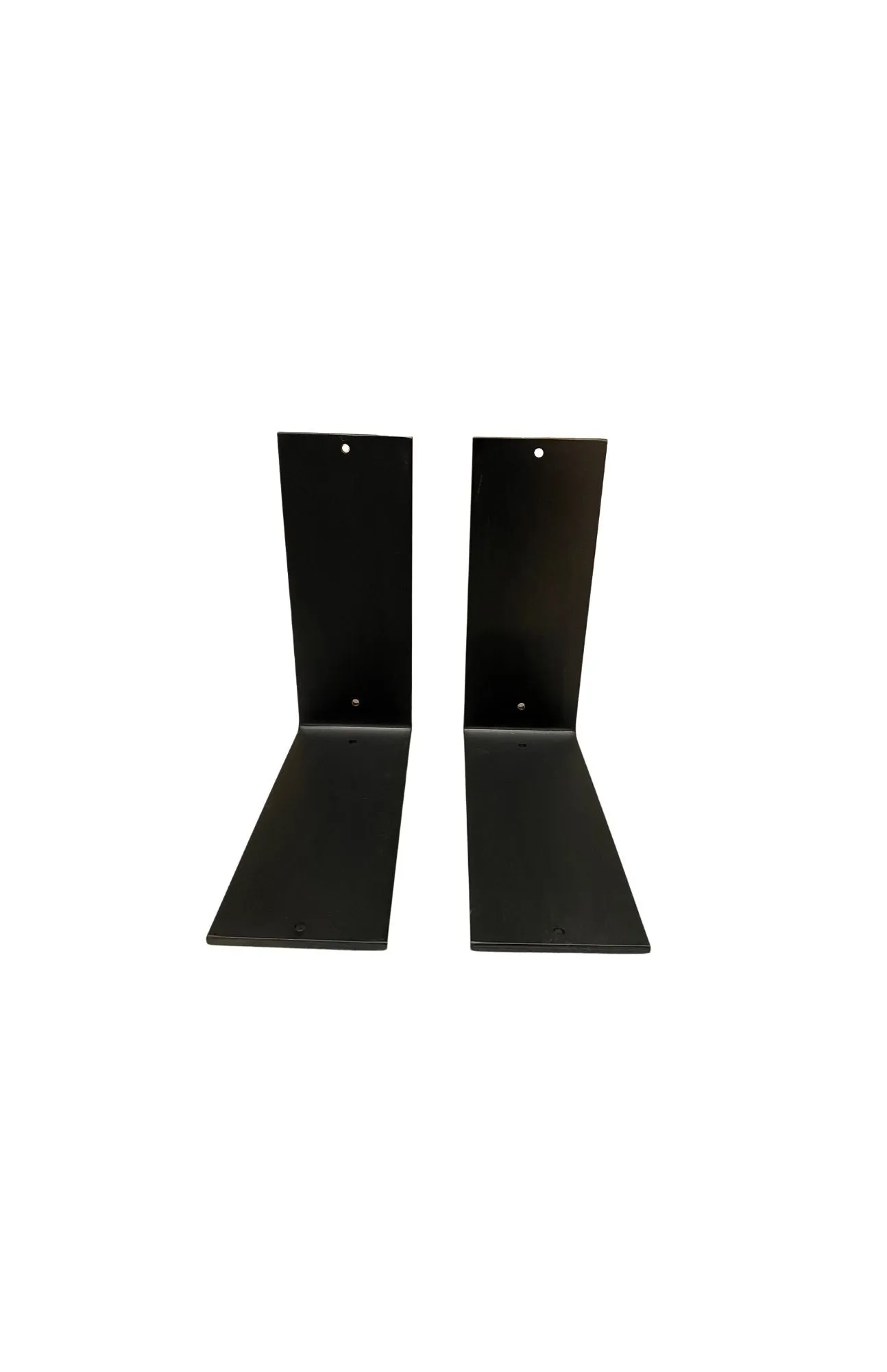 The Lorraine L Shelf Bracket