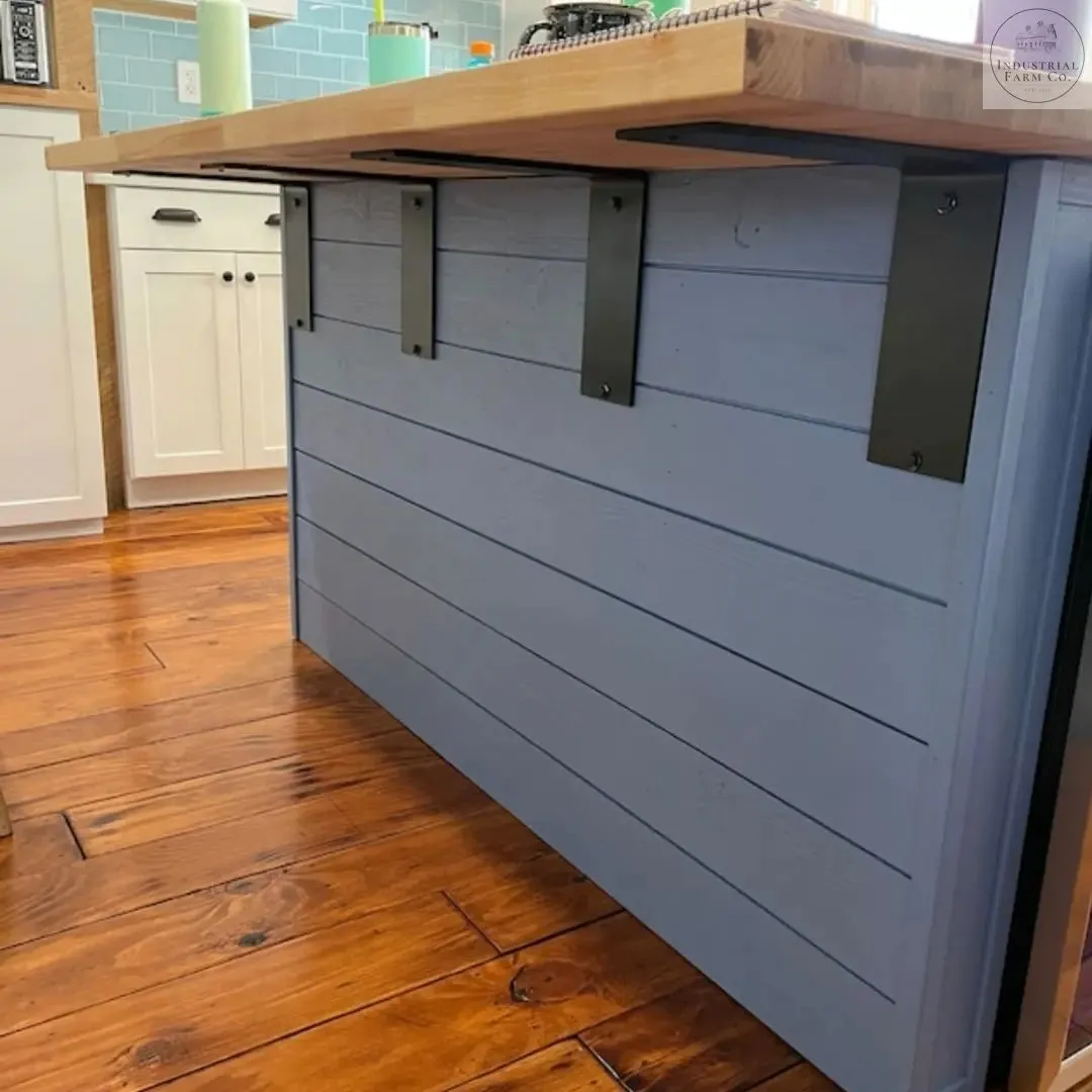 The Lorraine L Shelf Bracket