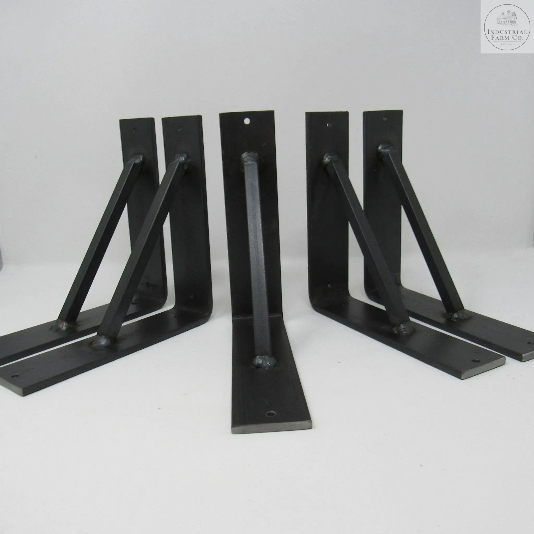 The Oneida Shelf Bracket