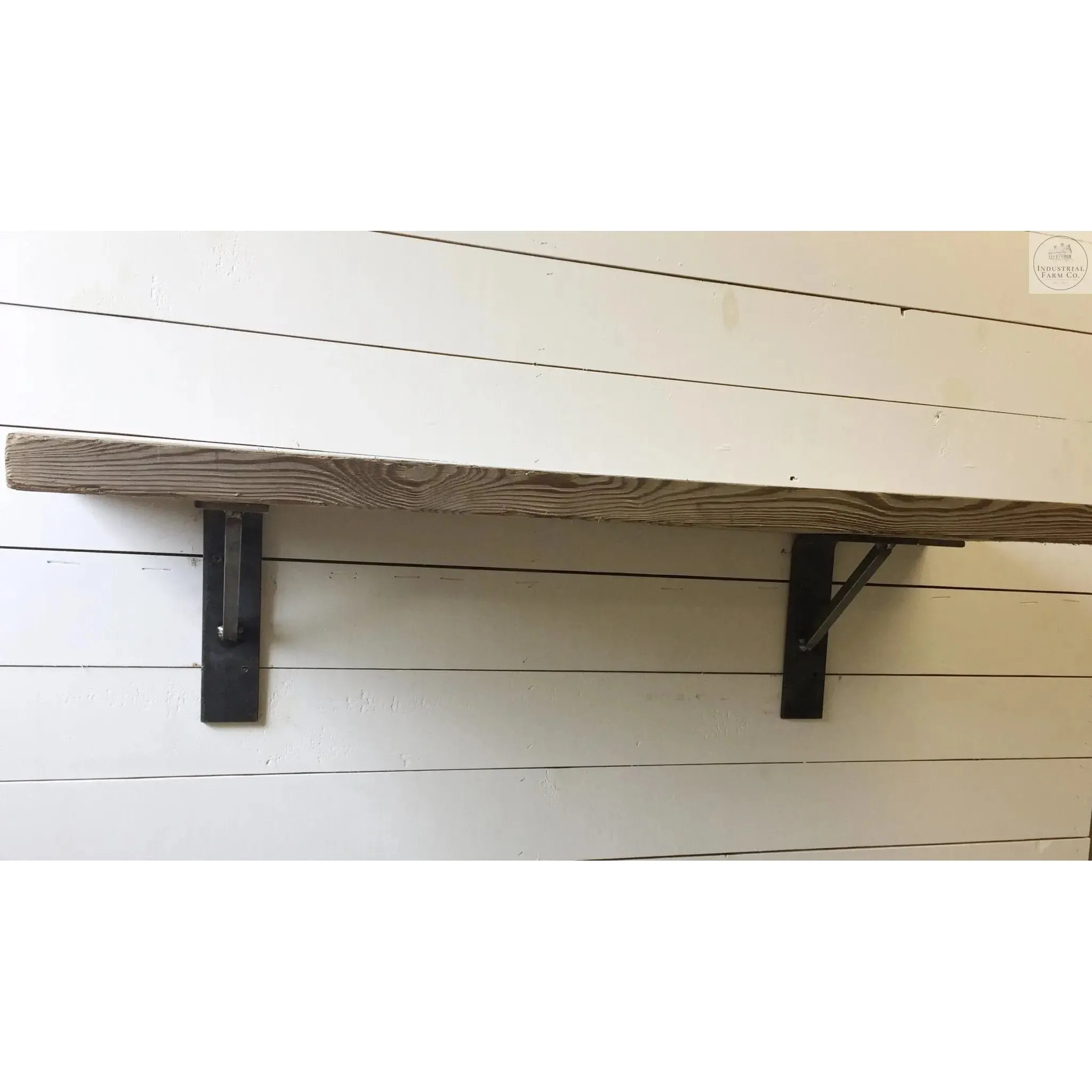 The Oneida Shelf Bracket