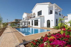Villa on Beach w/Private Pool The Palm Jumeirah