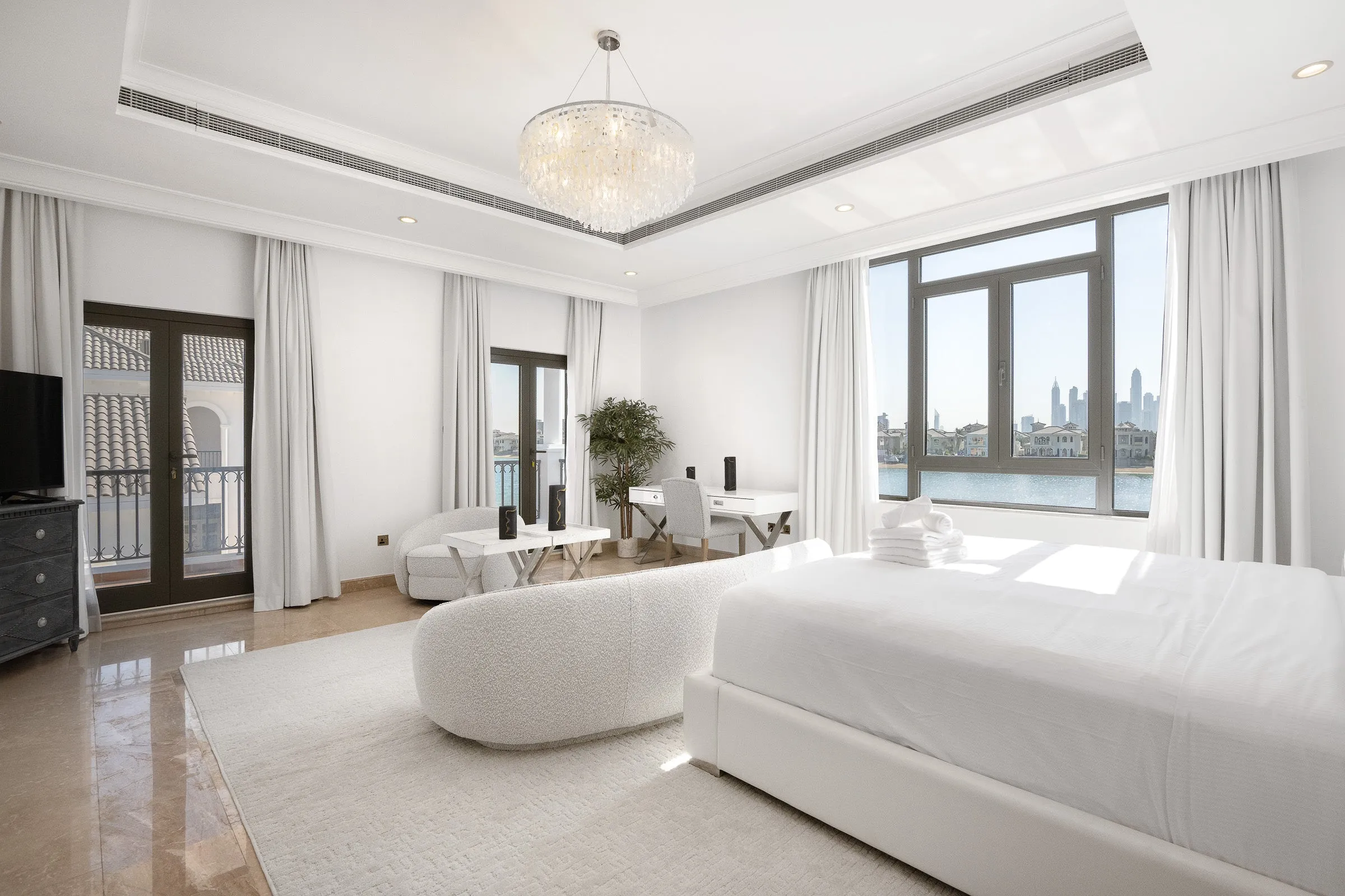 Villa on Beach w/Private Pool The Palm Jumeirah