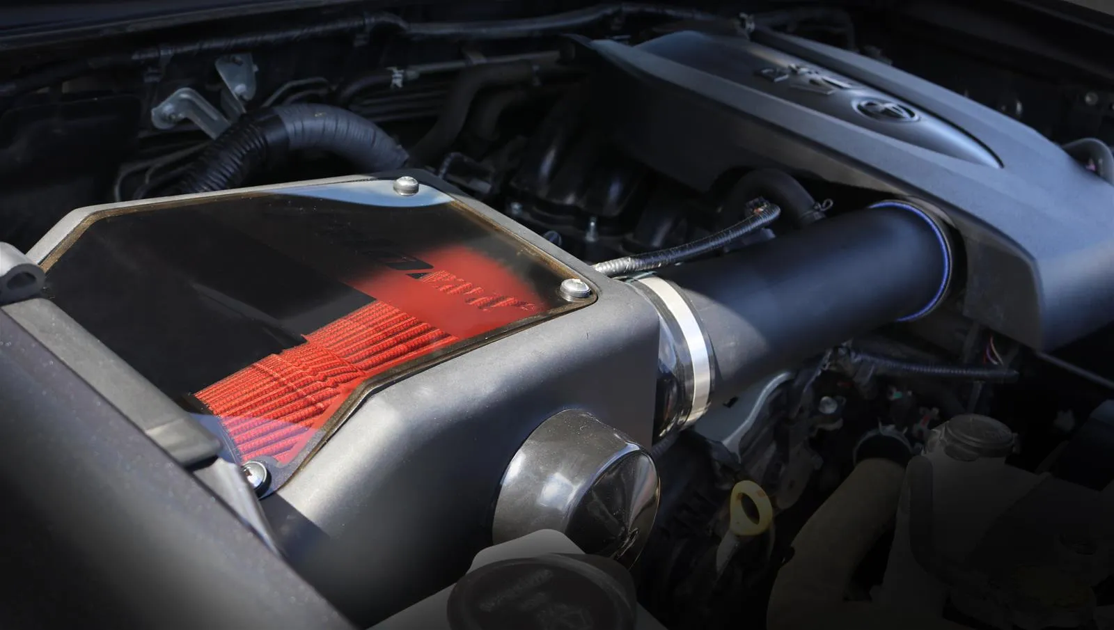 Volant DryTech Closed Box Air Intake Kits 18635D
